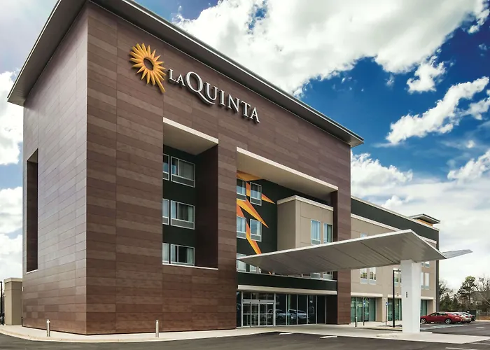 La Quinta Inn & Suites By Wyndham Atlanta South - Mcdonough