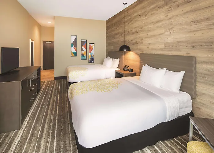 La Quinta Inn & Suites By Wyndham Atlanta South - Mcdonough